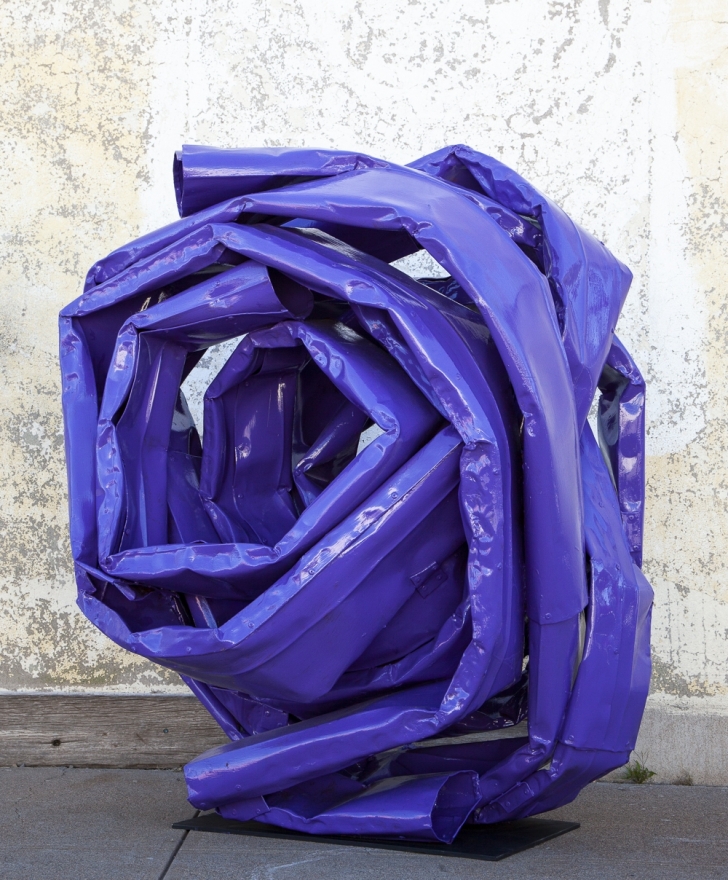 Anna Fasshauer El Tumbleweed, 2019  Aluminum and car lacquer 57.5 x 53 x 40 in 146 x 134 x 102 cm  (AF19.004)